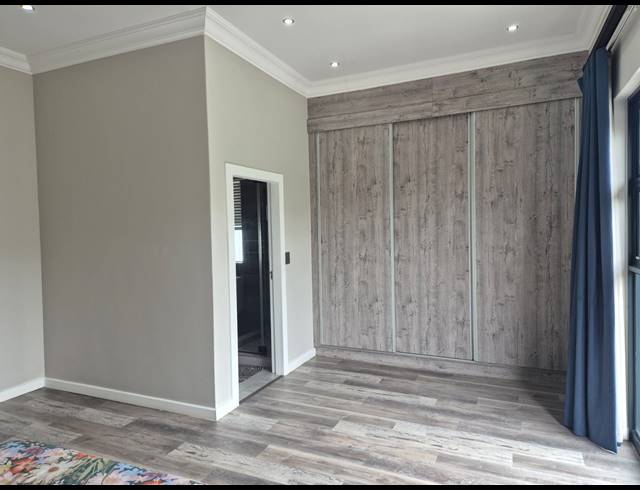 7 BEDROOM FREESTANDING FOR SALE IN WIGWAM